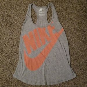 Nike fitness tank top